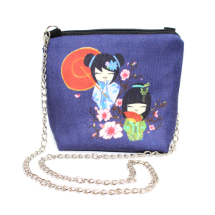 Farilya Tasarım FR0428 Japon Bebekler Baskılı Nubuk Kare Zincirli Çanta