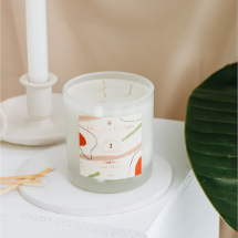Candle And Friends No.2 Red Iris 320gr. Large Cam Mum
