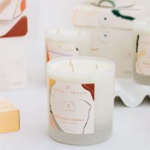 Candle And Friends No.5 Moroccan Leather 320gr. Large Cam Mum